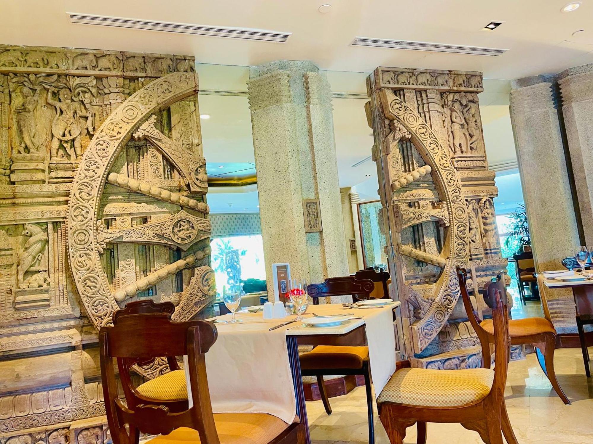 Trident Bhubaneswar Hotel Buitenkant foto