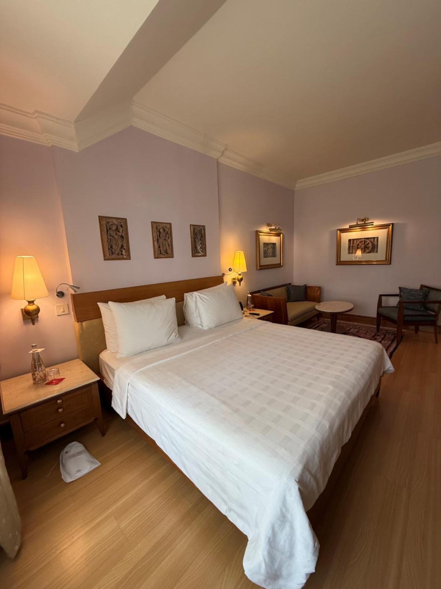 Trident Bhubaneswar Hotel Buitenkant foto